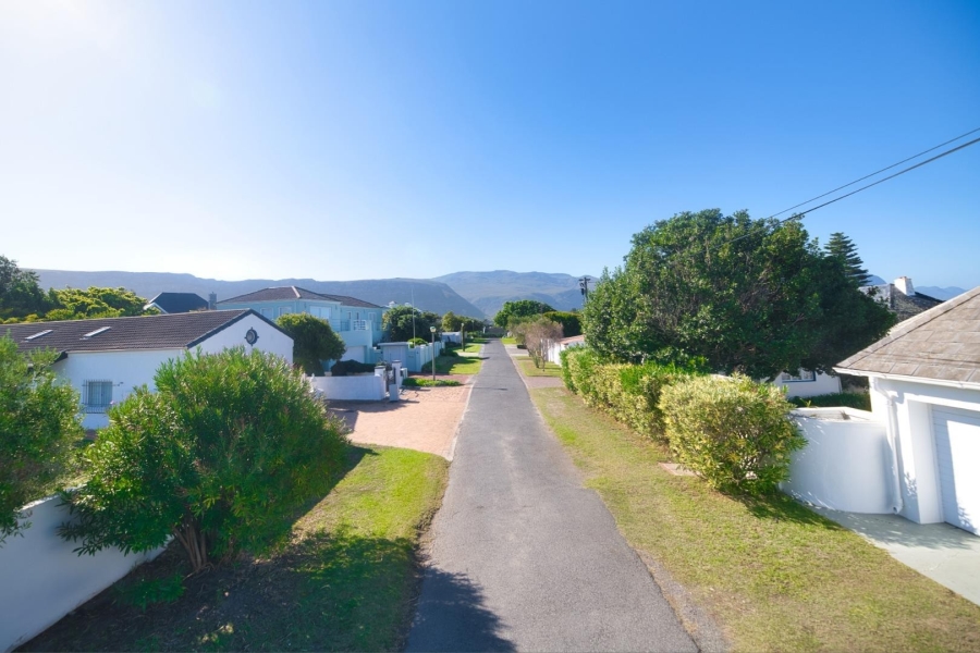 3 Bedroom Property for Sale in Eastcliff Western Cape